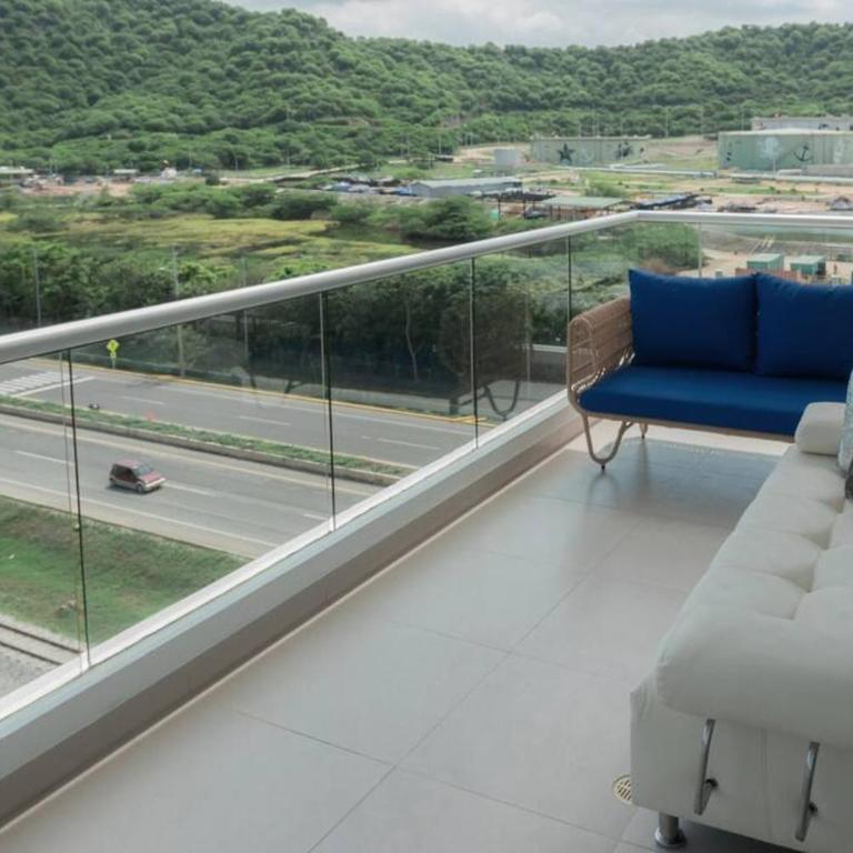 EP Stylish Apt with Pool, AC in Prime Location - Two-Bedroom Apartment - 9