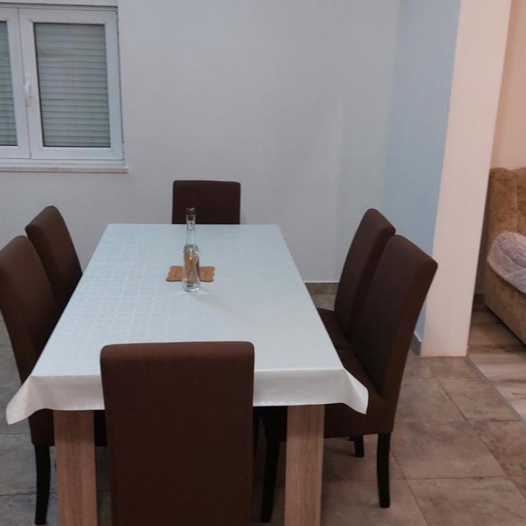 Apartman NS - Apartman sa 3 Spavaće Sobe - 11