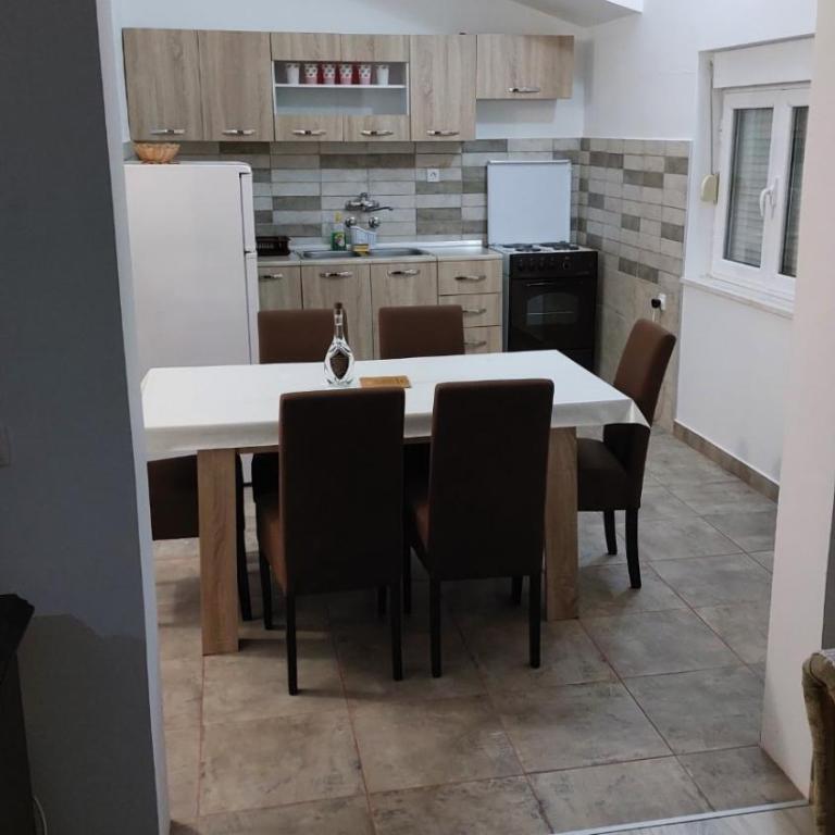 Apartman NS - Apartman sa 3 Spavaće Sobe - 7