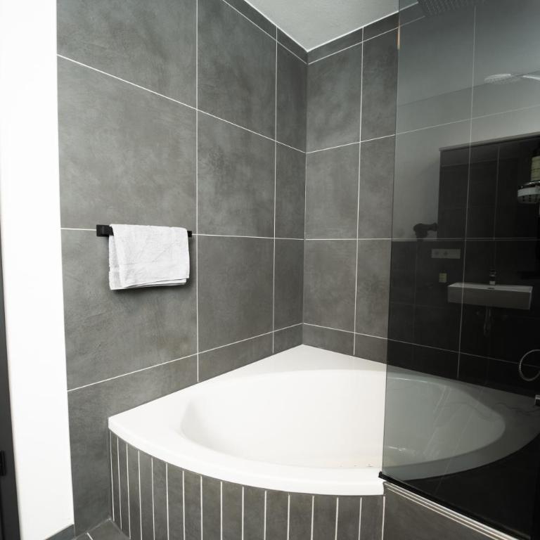 Luxusferienwohnung mit Sauna - NEUBAU - Apartment mit 1 Schlafzimmer - 16