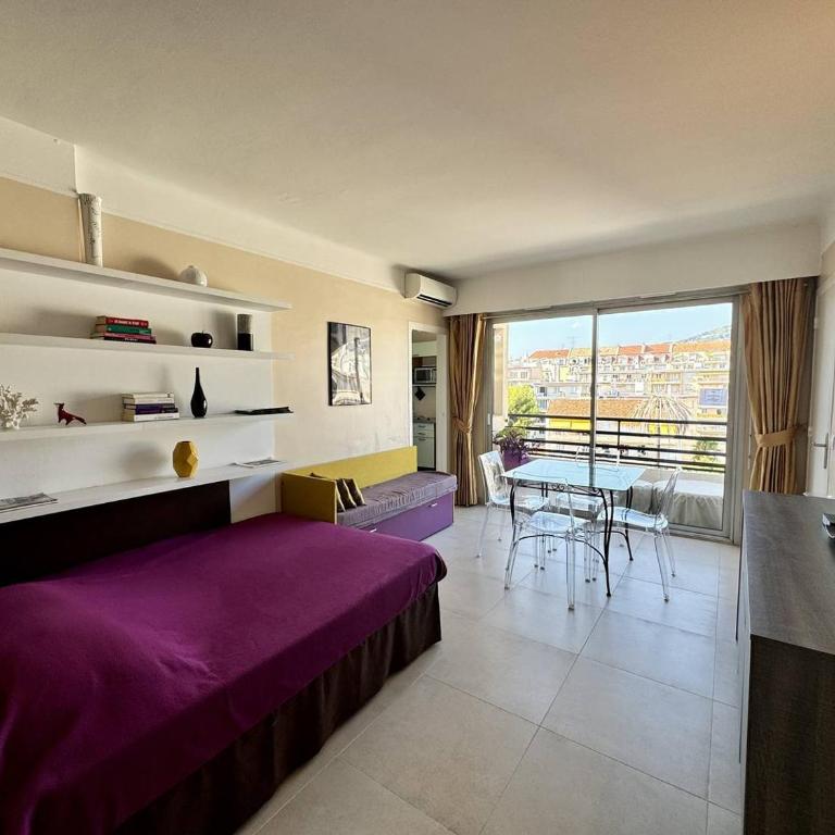 Cannes proche Croisette - 2 pièces au calme avec terrasse - Apartment mit 1 Schlafzimmer und Terrasse - 2