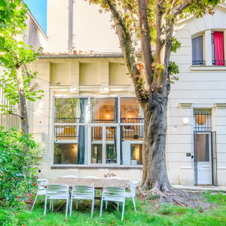 MONTMARTRE Sacré-Coeur, appartement jardin 6 à 8P - Apartamento de 3 dormitorios - 1