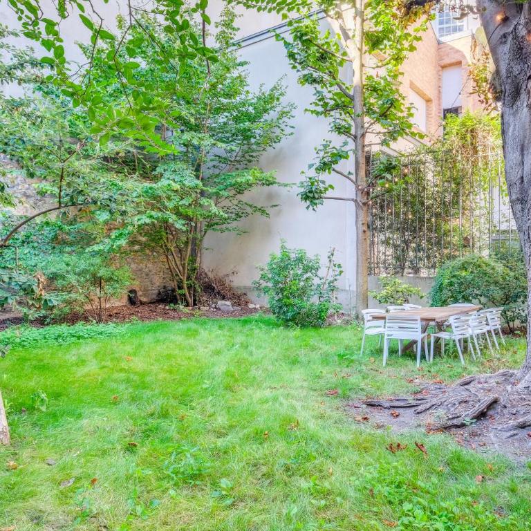 MONTMARTRE Sacré-Coeur, appartement jardin 6 à 8P - Apartamento de 3 dormitorios - 15