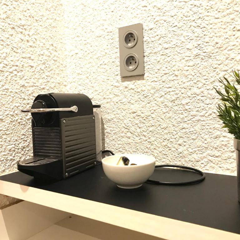 LE CENTRE - Hypercentre - Face Parcs & Opéra - Proche Thermes - Appartement 1 Chambre - 4
