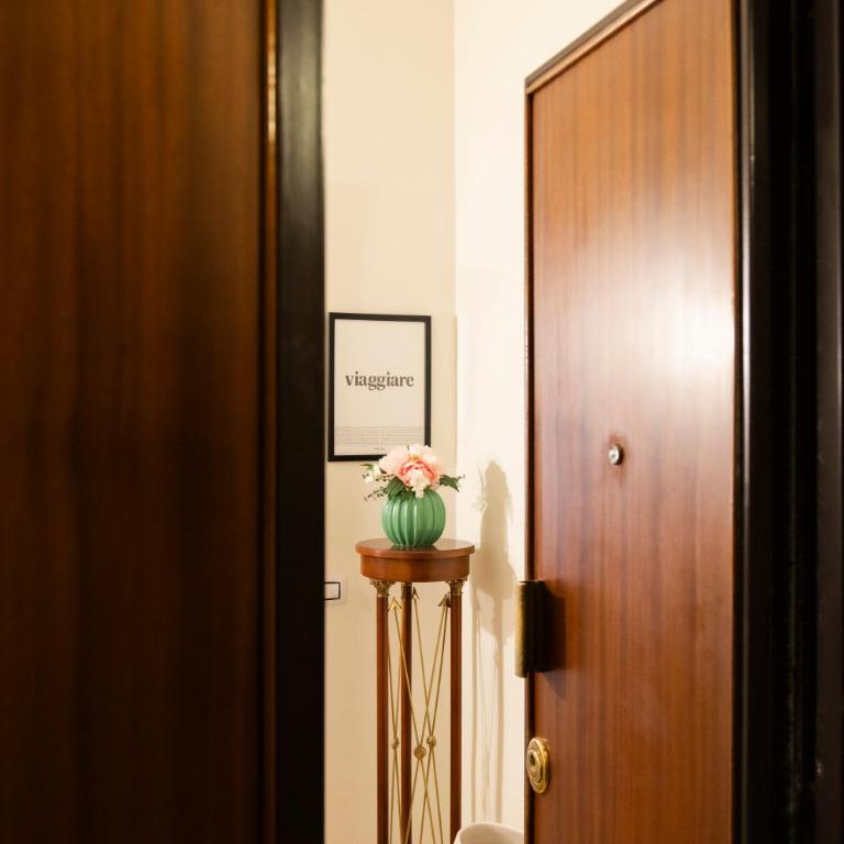 Appartamento Scena Vaticana - Appartamento con 2 Camere da Letto e Balcone - 23
