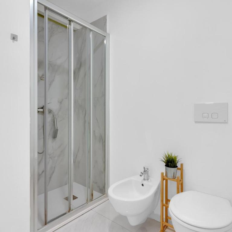 MA6 - Duomo - Luxury Large Apartment - Central - Appartamento con 3 Camere da Letto - 11
