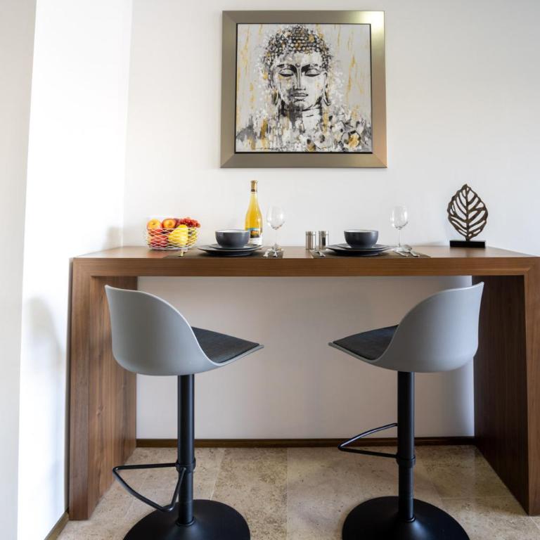 Modernos Estudios a pasos De La 5ta Av Pool view - By Yeah - Apartment with Balcony - 15