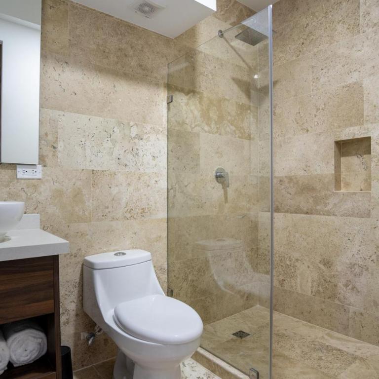 Modernos Estudios a pasos De La 5ta Av Pool view - By Yeah - Apartment with Balcony - 13