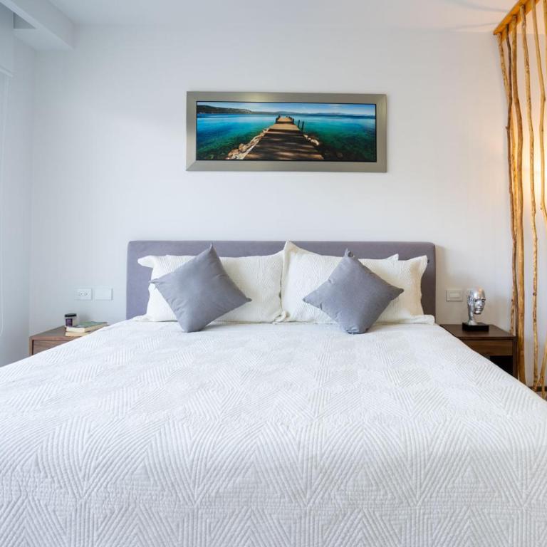Modernos Estudios a pasos De La 5ta Av Pool view - By Yeah - Apartment with Balcony - 20