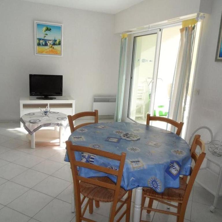 Bel appartement 2 pièces climatisé proche plage - Appartement avec Terrasse - 9