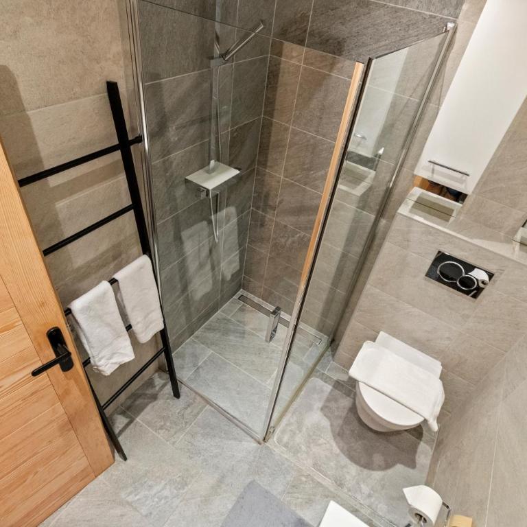 Magnifique appartement avec piscine - Appartement 3 Chambres - 28