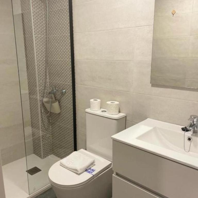 Exyca Plaza Castilla - One-Bedroom Apartment - 7