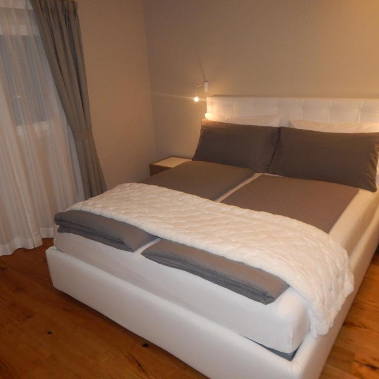 Lago Dorato Roxy Apartament - Appartamento con 3 Camere da Letto e Vista Lago - 21