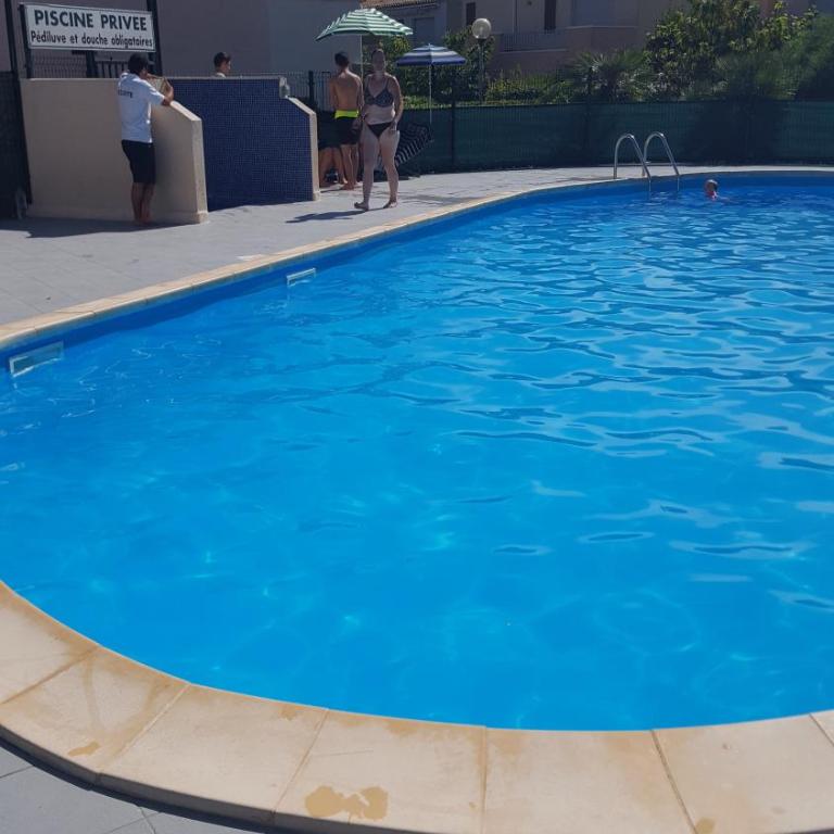 residence eureka T2 proche du camp - Apartamento de 1 dormitorio - 13