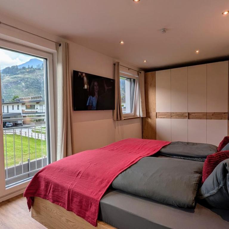 Penzhaus - Premium Private Suites - Suite with Mountain View - 5