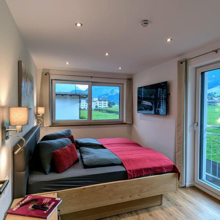 Penzhaus - Premium Private Suites - Suite with Mountain View - 6