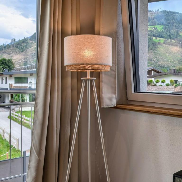 Penzhaus - Premium Private Suites - Suite with Mountain View - 13