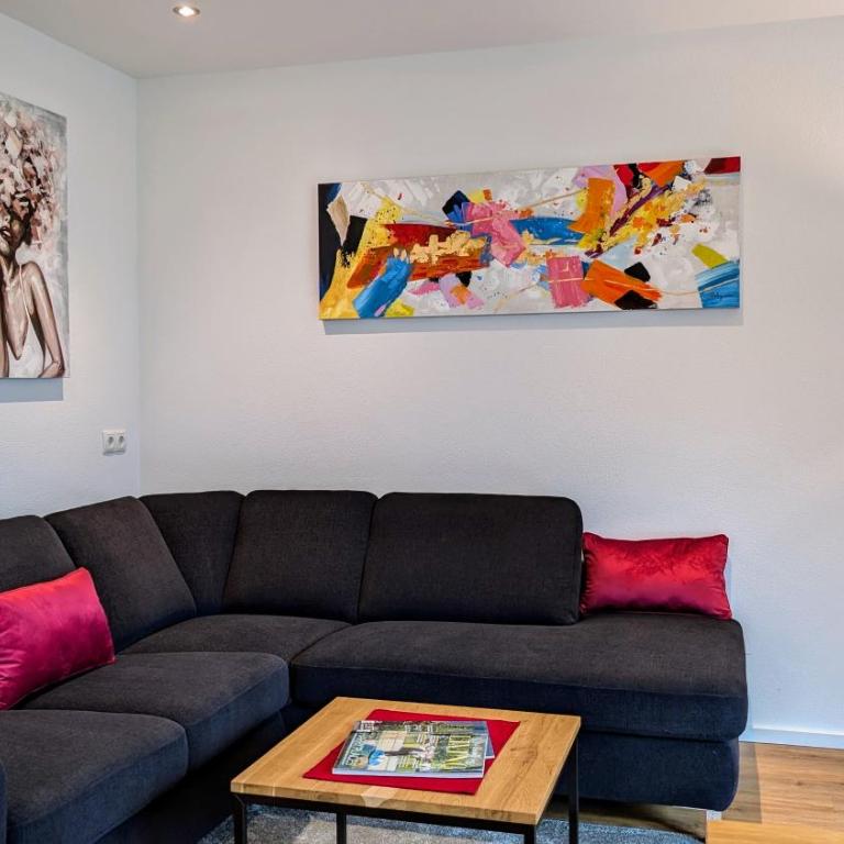 Penzhaus - Premium Private Suites - Suite with Mountain View - 13