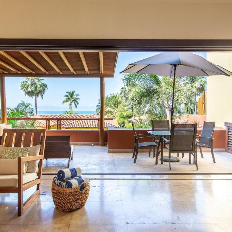Perico. Departamento de 2 pisos. - Apartamento de 4 dormitorios con piscina privada - 7