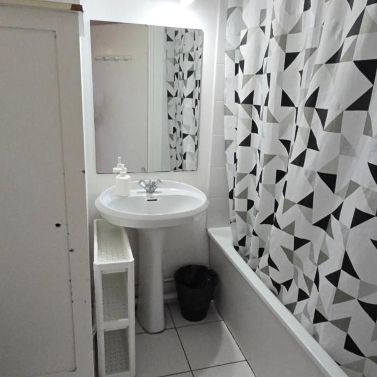 LOCATION STUDIO EN BORD DE PLAGE A GRUISSAN - Studio - 4