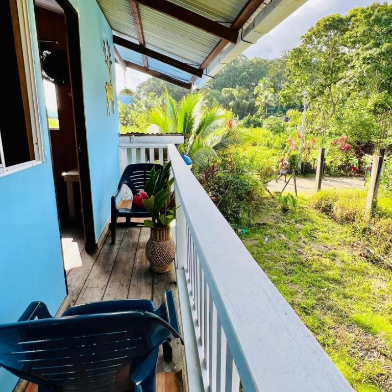 Villa Luz Ovelia - Habitación Cuádruple - vistas al jardín - 4