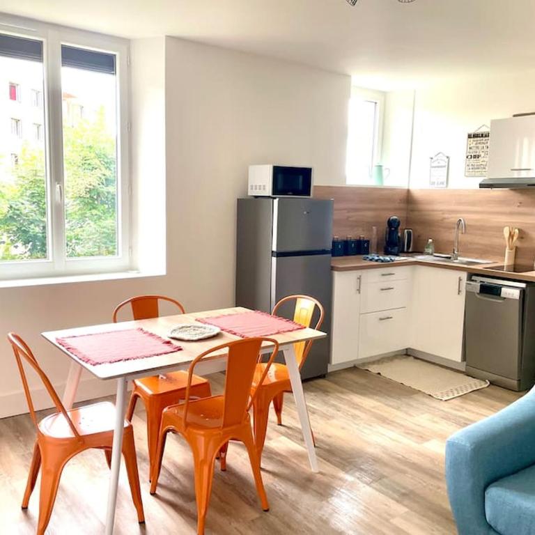 Logement cosy et jardin - Maison 2 Chambres - 1