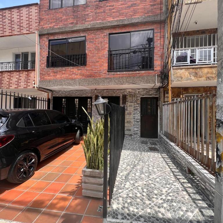 Hermoso apartamento muy central - Apartamento de 2 dormitorios - 1