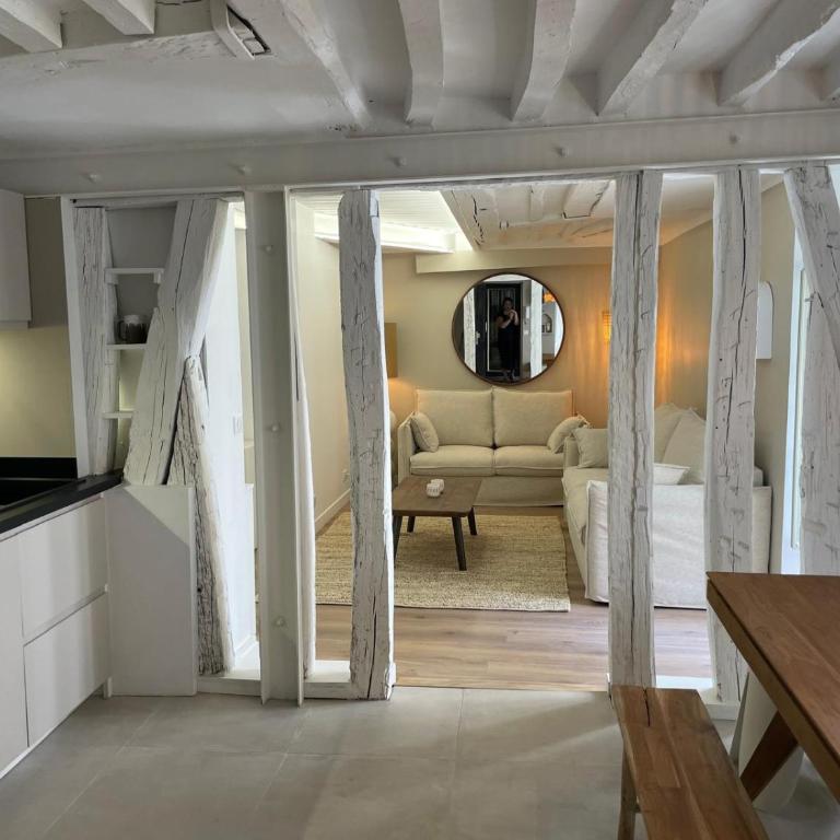 4 pièces Charme Paris Centre - Appartement 2 Chambres - 6
