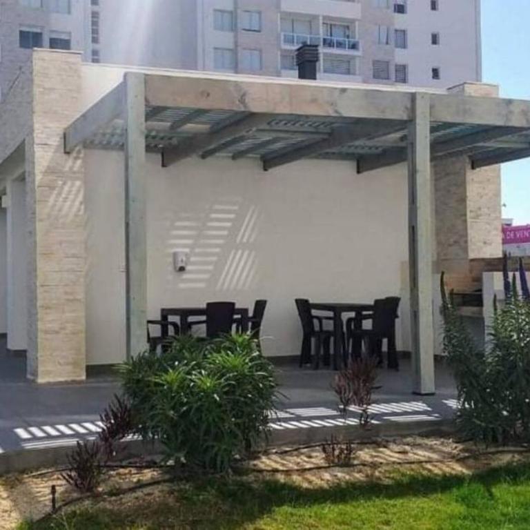 Depto 3d 2b a pasos de la playa - Three-Bedroom Apartment - 1