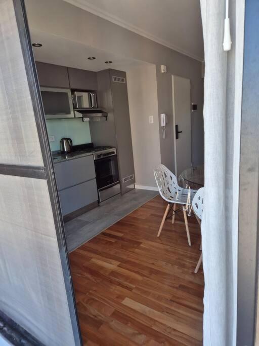 Departamento con cochera en Rosario - Apartamento de 1 dormitorio - 25