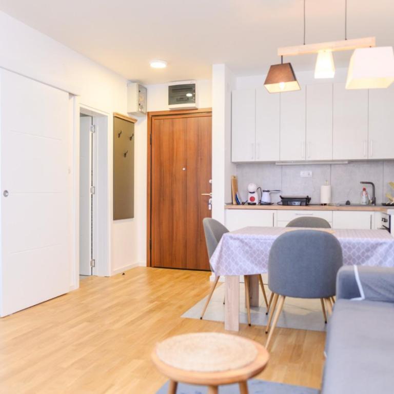 Viktor i Kasija green hill - Apartman sa 1 Spavaćom Sobom - 12