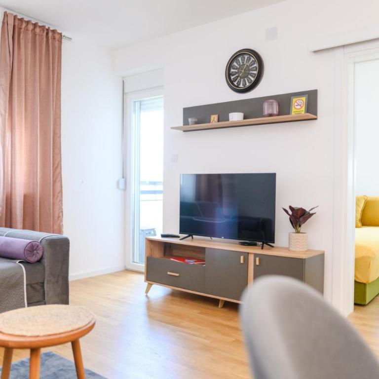 Viktor i Kasija green hill - Apartman sa 1 Spavaćom Sobom - 7