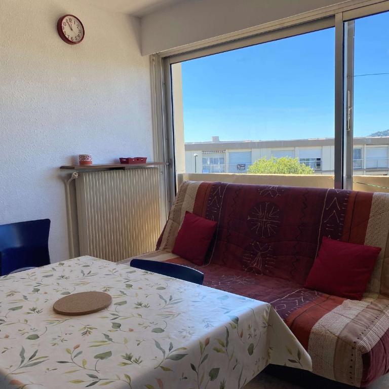 Appartement T2 ensoleillé avec parking privatif à partir de 2025, climatisation et proche des Thermes - FR-1-553-268 - Apartment - 4