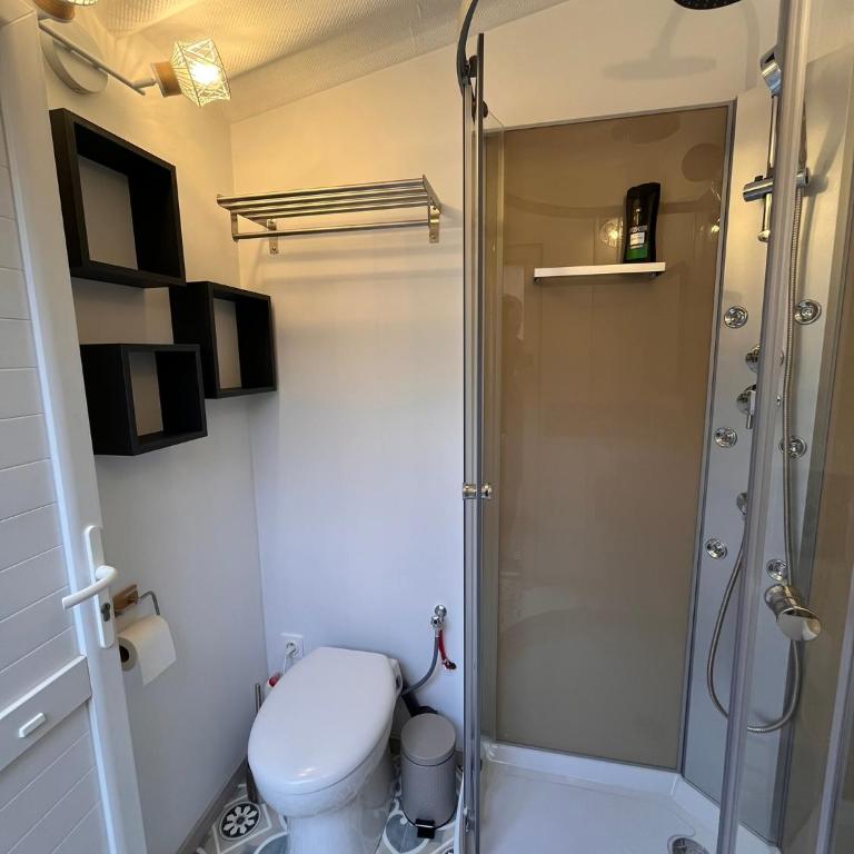 Villa T3 - Maison 6 couchages - Piscine - Clim - Wifi - Garage - Villa con 2 Camere da Letto - 13