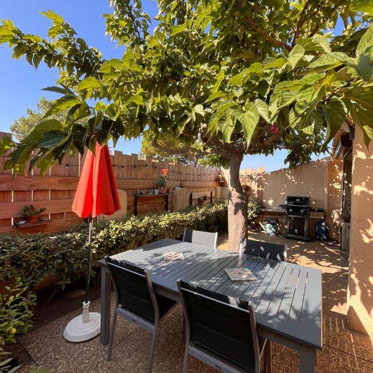 Villa T3 - Maison 6 couchages - Piscine - Clim - Wifi - Garage - Villa con 2 Camere da Letto - 16