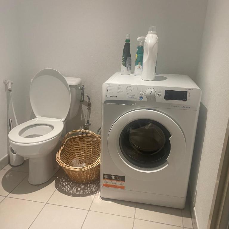 chez Catherine tres beau logement tout équipé et proche des transports - Appartement 2 Chambres - 22