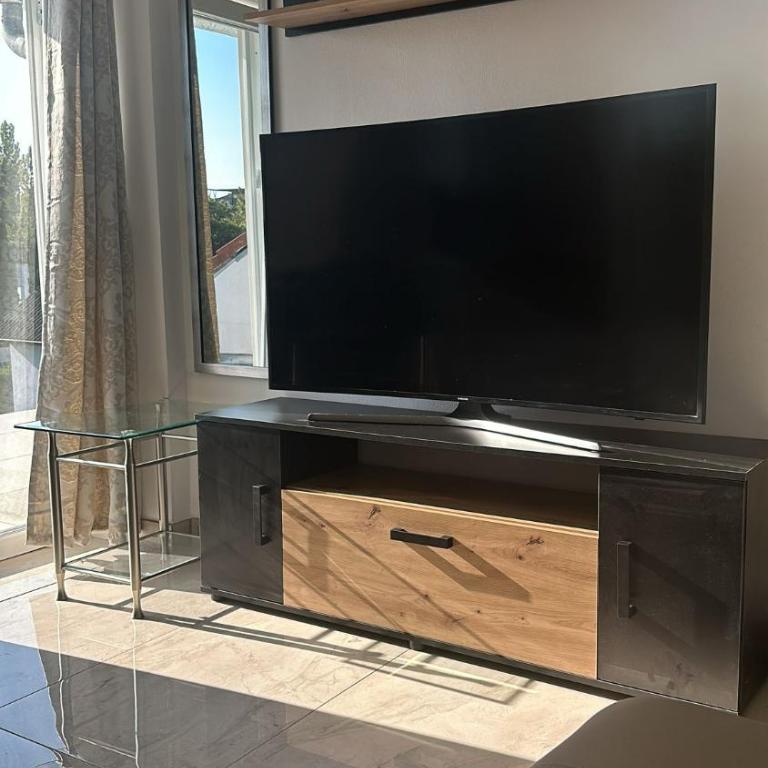 Quiet 1 Or 2 Bedroom Apartment - Ideal for Families & Work Stays - Apartment mit 2 Schlafzimmern - 3
