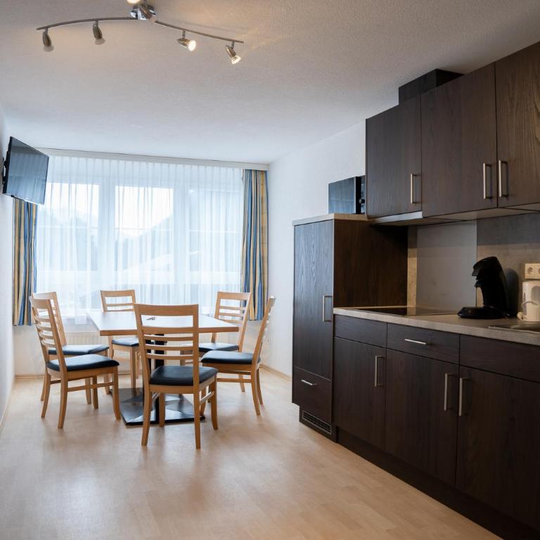 Haus Forellenhof - Apartment mit 3 Schlafzimmern und Bergblick - 20