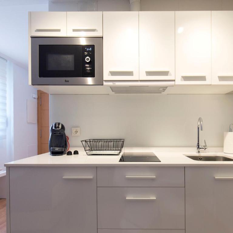 Apartamentos Ele San Justo Plaza - Economic Studio - Buhardilla - 6