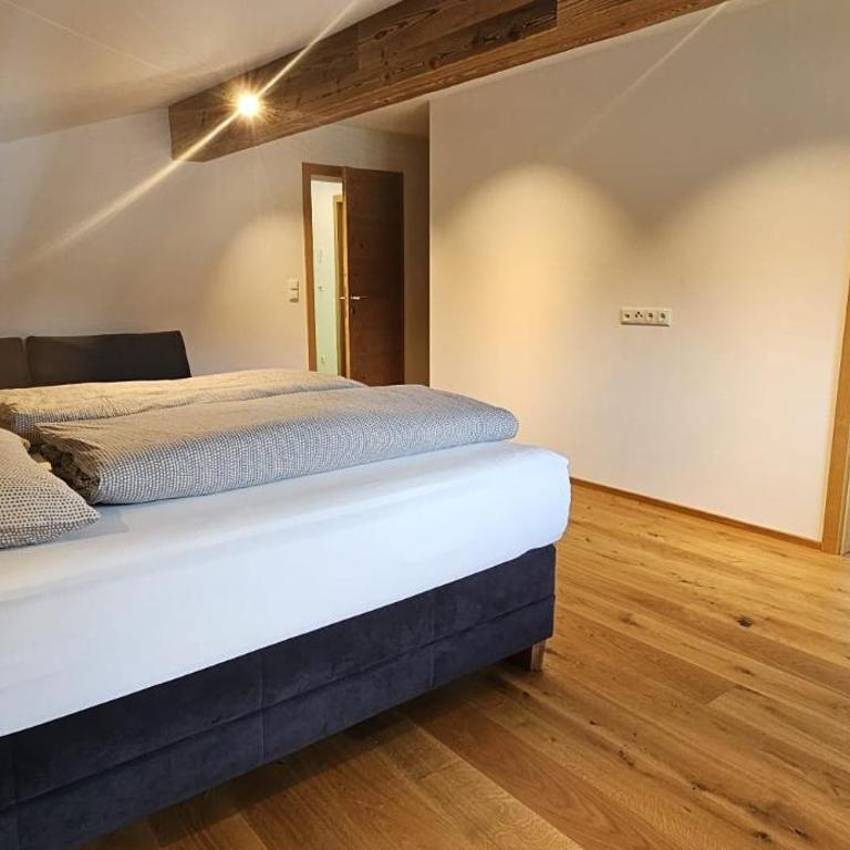 Ferienwohnungen Martlhof - Three-Bedroom Apartment - 15