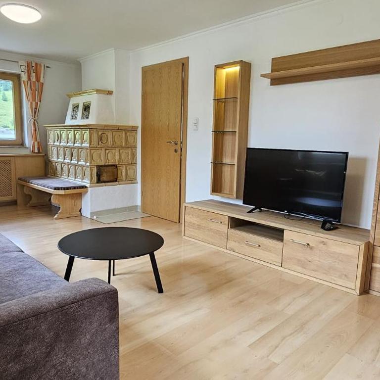 Ferienwohnungen Martlhof - One-Bedroom Apartment with Balcony - 11