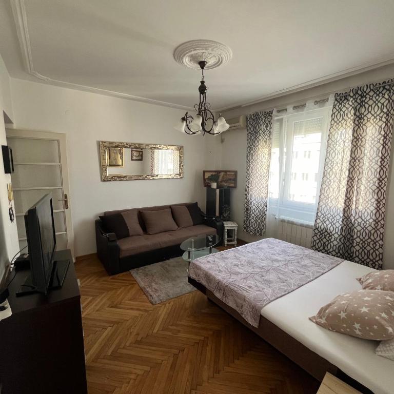 Jevrosima - Apartman sa 1 Spavaćom Sobom - 2