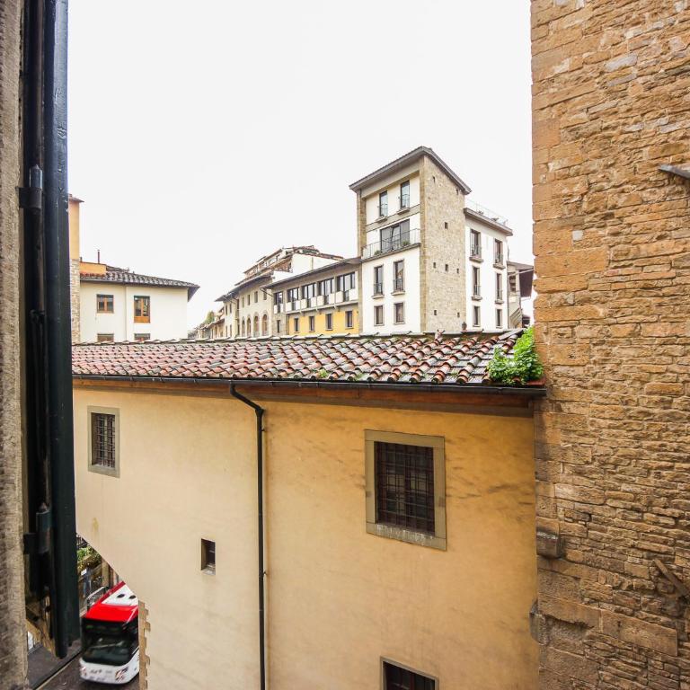 Ponte Vecchio Luxury II - Appartamento con 3 Camere da Letto - 54