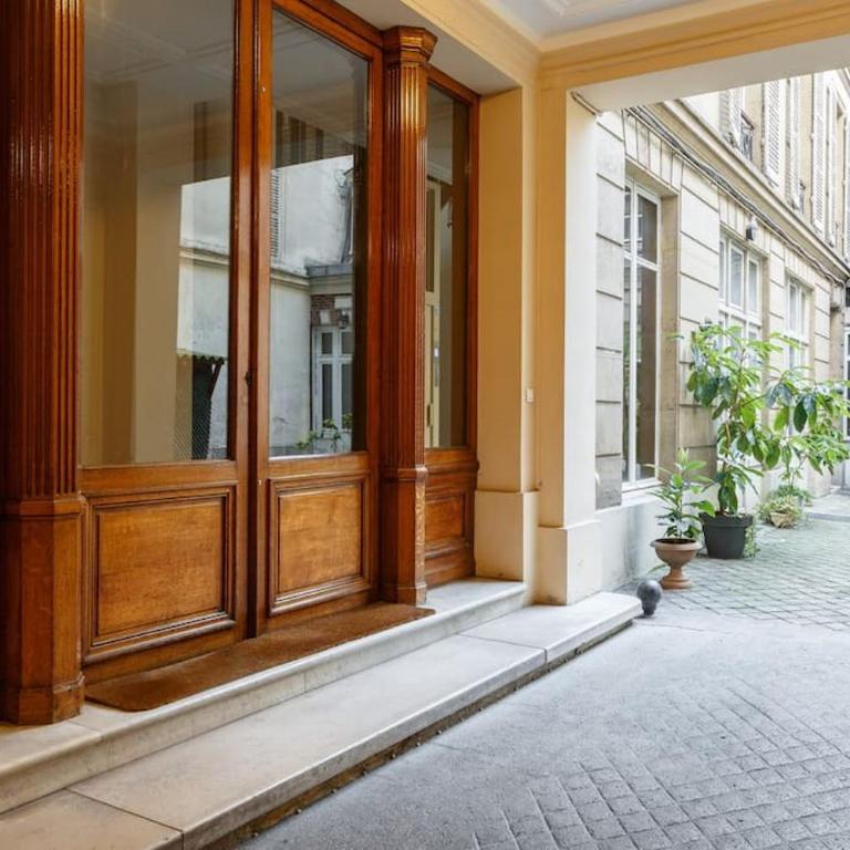 Renovated spacious Parisian apt near la Madeleine - Appartement 1 Chambre - 7