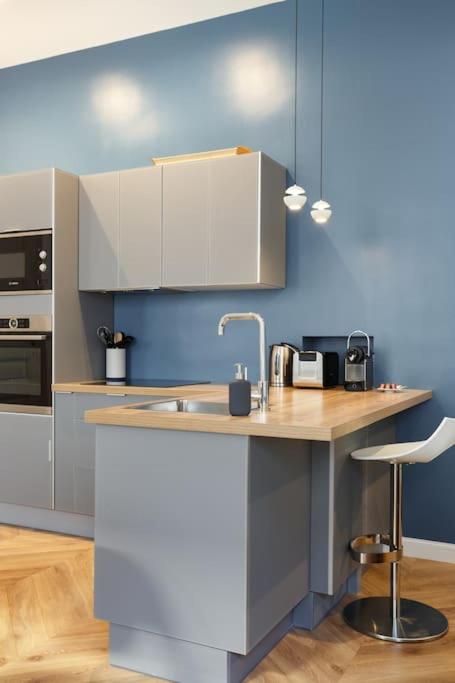 Renovated spacious Parisian apt near la Madeleine - Appartement 1 Chambre - 21