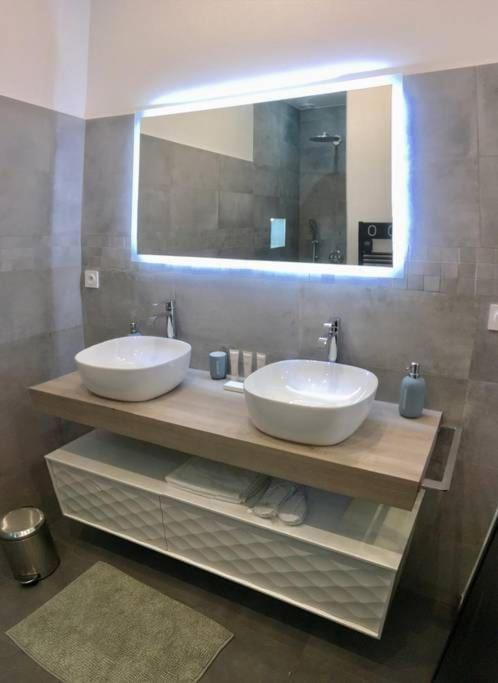 Renovated spacious Parisian apt near la Madeleine - Appartement 1 Chambre - 24