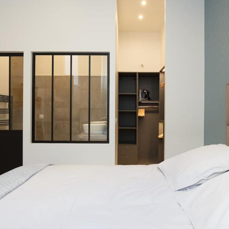 Renovated spacious Parisian apt near la Madeleine - Appartement 1 Chambre - 33