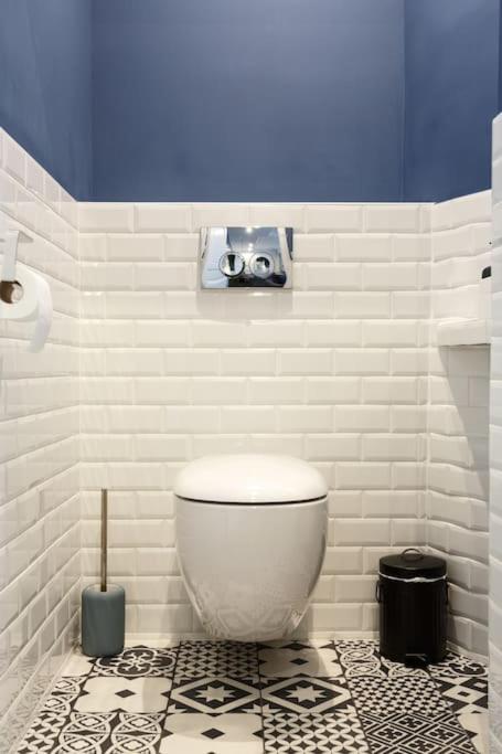 Renovated spacious Parisian apt near la Madeleine - Appartement 1 Chambre - 37