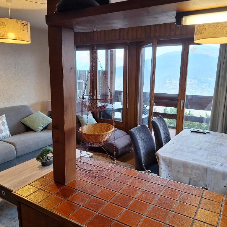 Les Collons1800- Bel appart 2pièces-4 pers-piscine-sauna-parking int-Wifi gratuit - Apartment mit 1 Schlafzimmer - 9