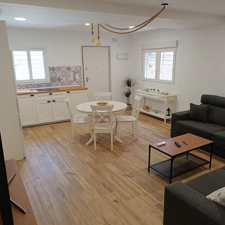 Beautiful house on the beach El Palo - Málaga - Allende - One-Bedroom Apartment - 4